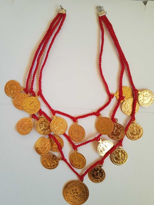 Пендар троен за народна носия