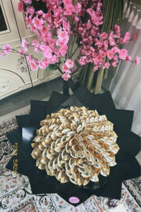 Букеты из денег