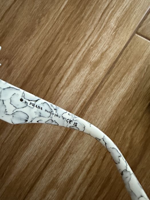 Оригинални слънчеви очила Prada Matte White Marble и Dolce & Gabbana