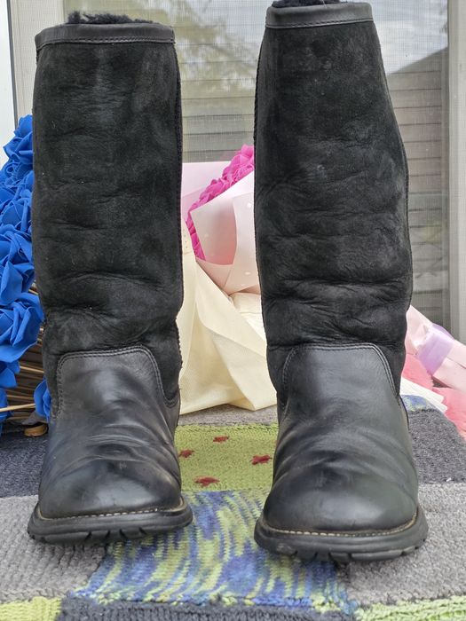 UGG ботуши естествена кожа N40