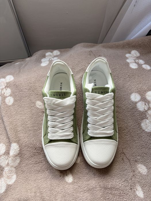 numeris sneakers khaki/olive marimea 42 noi
