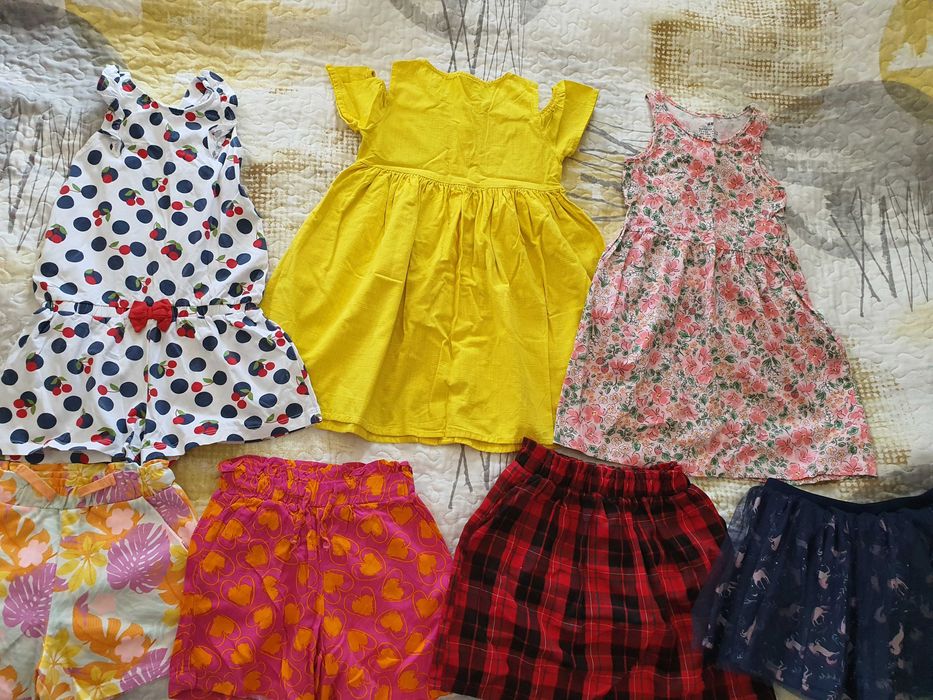 Летни и пролетни дрешки за момиченце, р-р 116, запазени, без забележки