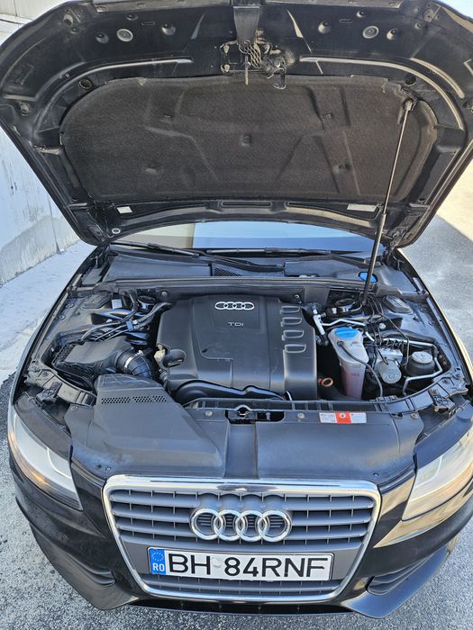 Vând Audi A4 2.0 TDI