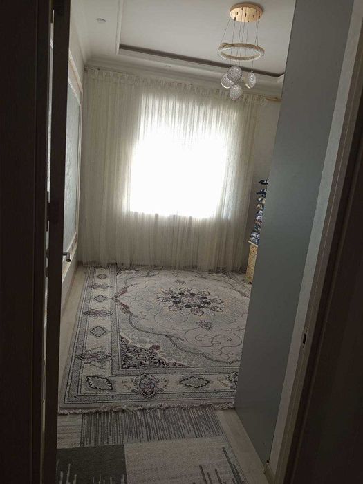 студент аёл-қизлар учун квартира бор. Хазайкали. Янгиҳаёт туманида