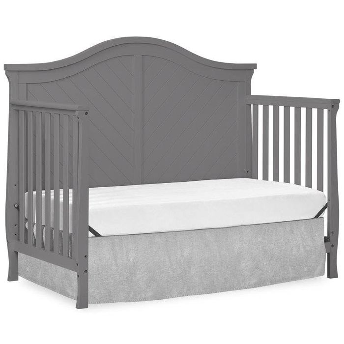 Срочна продам кроватку