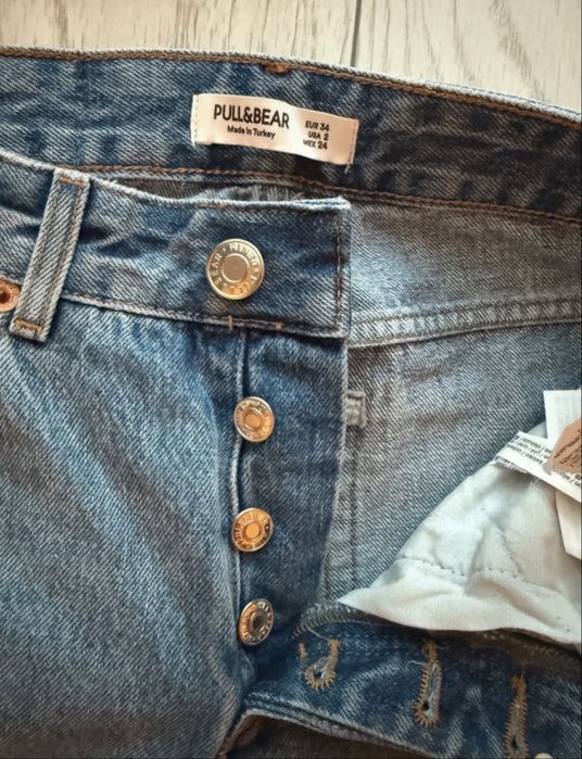 Blugi drepti • Pull &Bear• 34