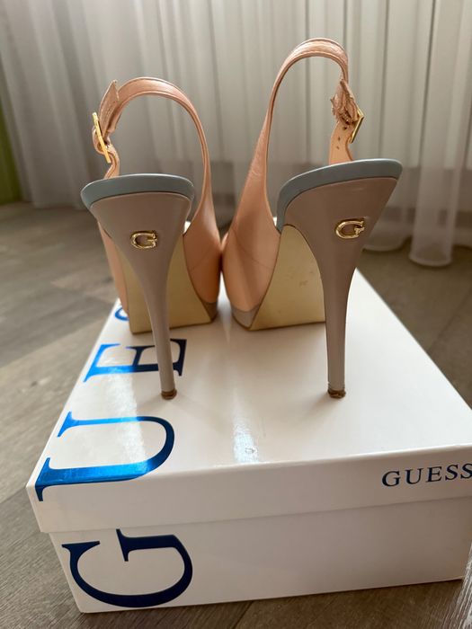 pantofi de vară Guess