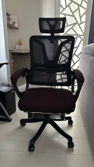 Игровое офисное кресло