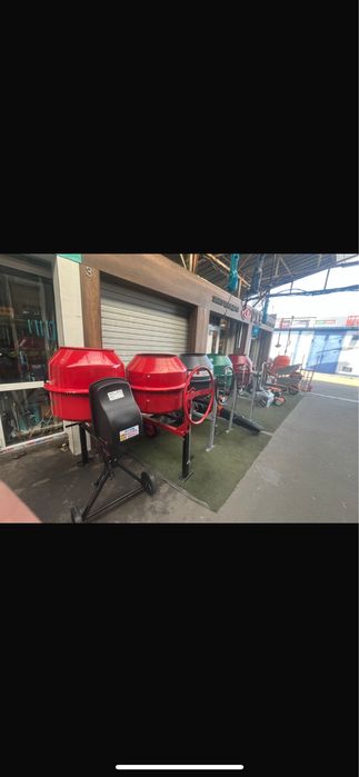 Бетономешалка 200л