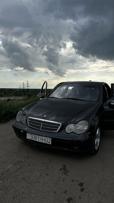 ММерседес с200 MERSEDES W203