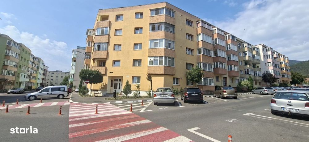 Apartament 2 camere | Str. Petuniei, Codlea | Etaj 2 |