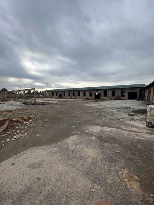 Продаётся  производственная база