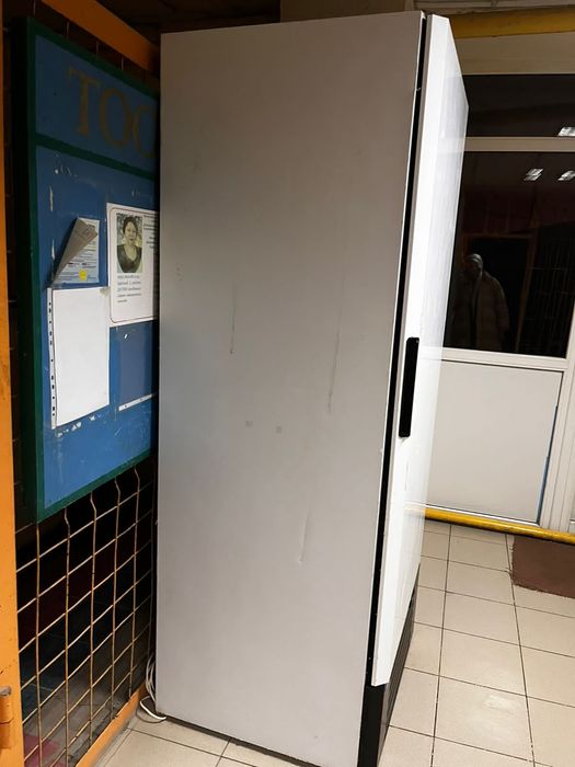 Продам холодильник