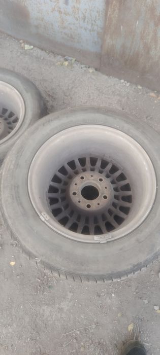 Комплект диск с шины на R 15.от БМВ Е 36