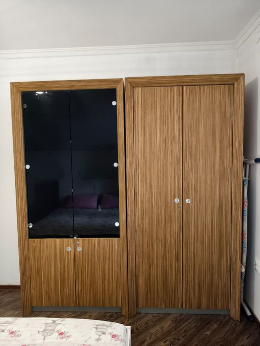 Срочно продам шкаф