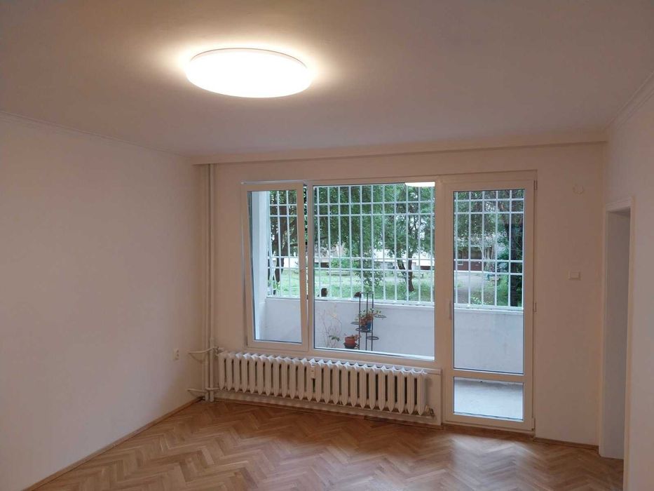 Дава се под наем Тристаен апартамент в София, Зона Б-19 - 90 кв.м за 867 € - Снимка #10