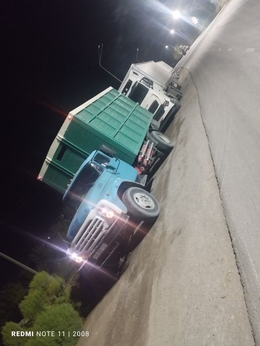 Zil dilnamer sotiladi yili 1991 balonlar yevro kuzuv 5metr rama butun