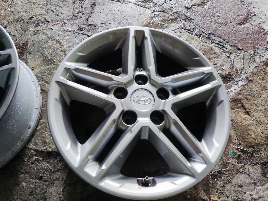 Hyundai 16 цoла 5х114,3 оригинални лeти джaнти за Хюндай 5x114,3 .