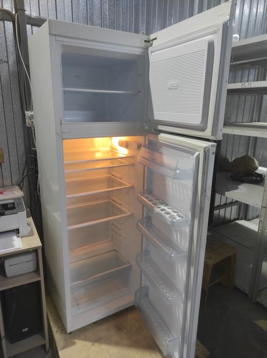 Холодильник Swizer DFR 204 - WSP