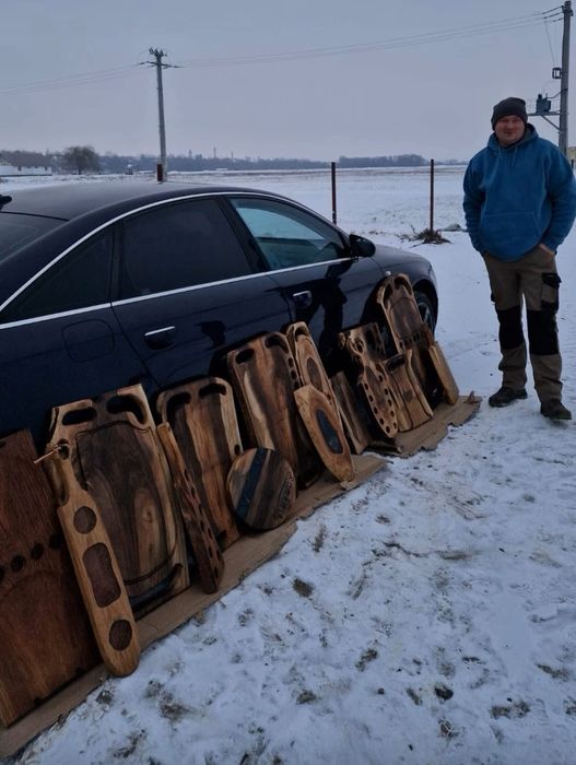 Tocătoare și platouri servire rustice