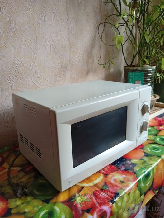 Микроволновая печь.