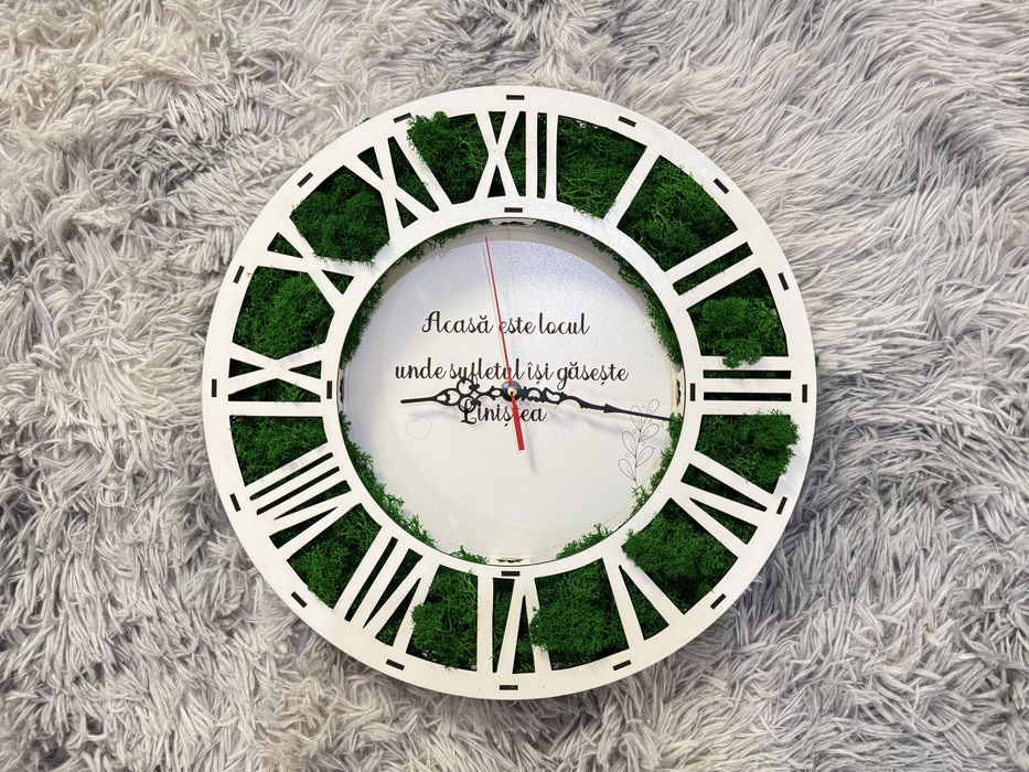 Ceas 30 cm , integral din lemn