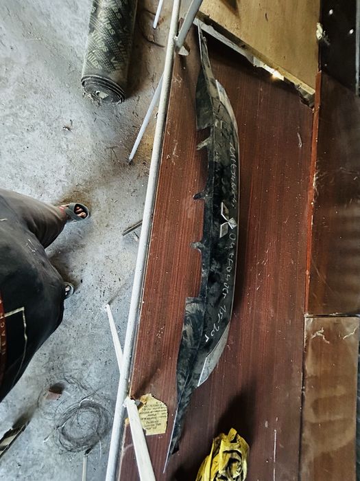 Предна решетка за Mitsibisvhi Outlander