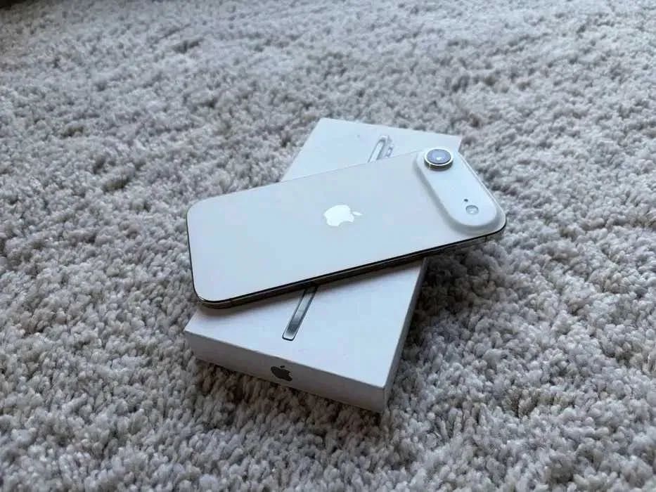 iPhone Air 256GB Гаранционен