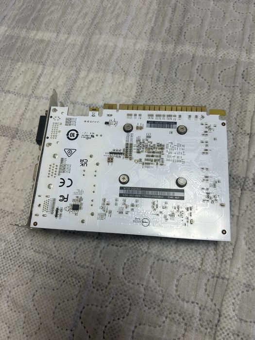 Placa video     MSI GT 730  2GB DDR3