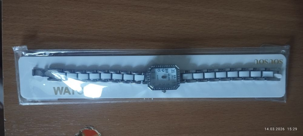 Новые женские часы