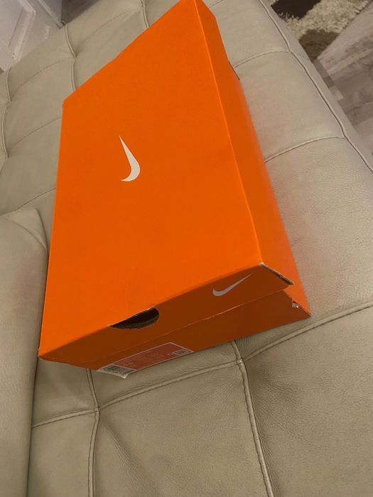 Adidasi sport de folbal