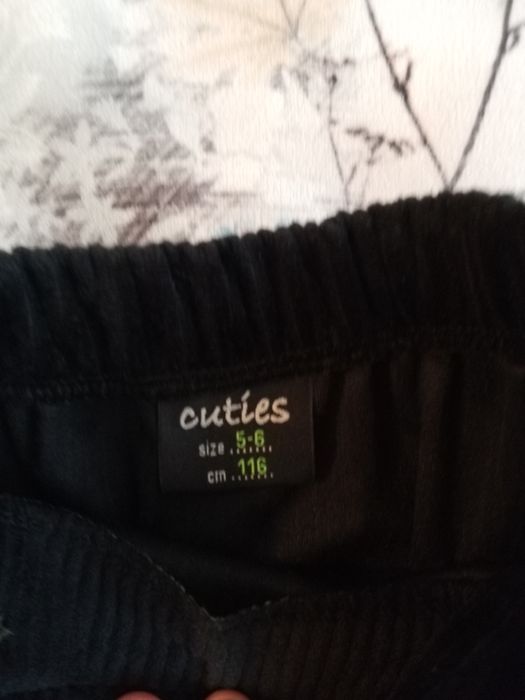 Поличка от кадифе