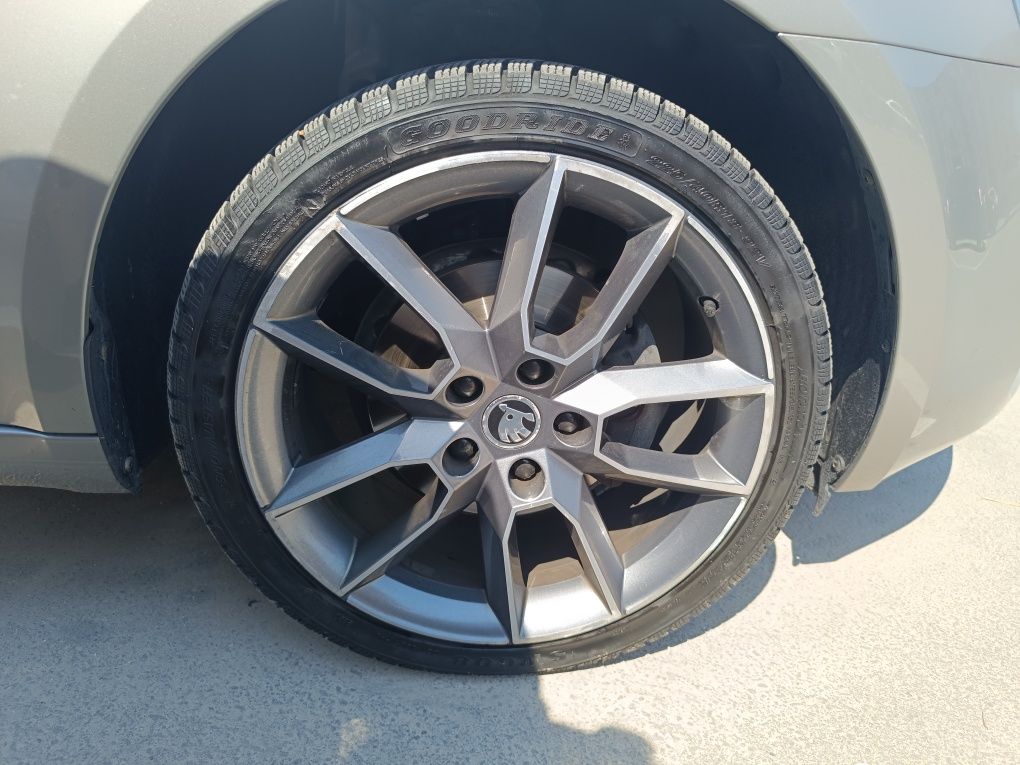 Продавам оригинални джанти 18 VRS 5х112 за Шкода Октавия 3 гр. Пловдив ...