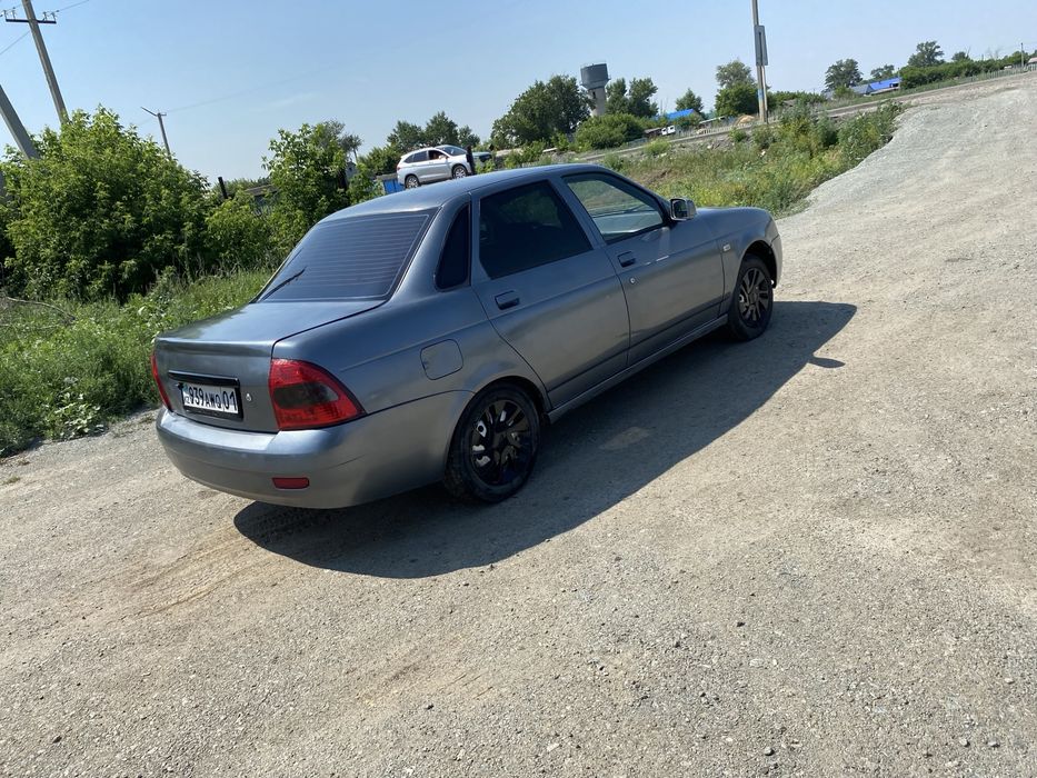 Продам Приору 2008 год