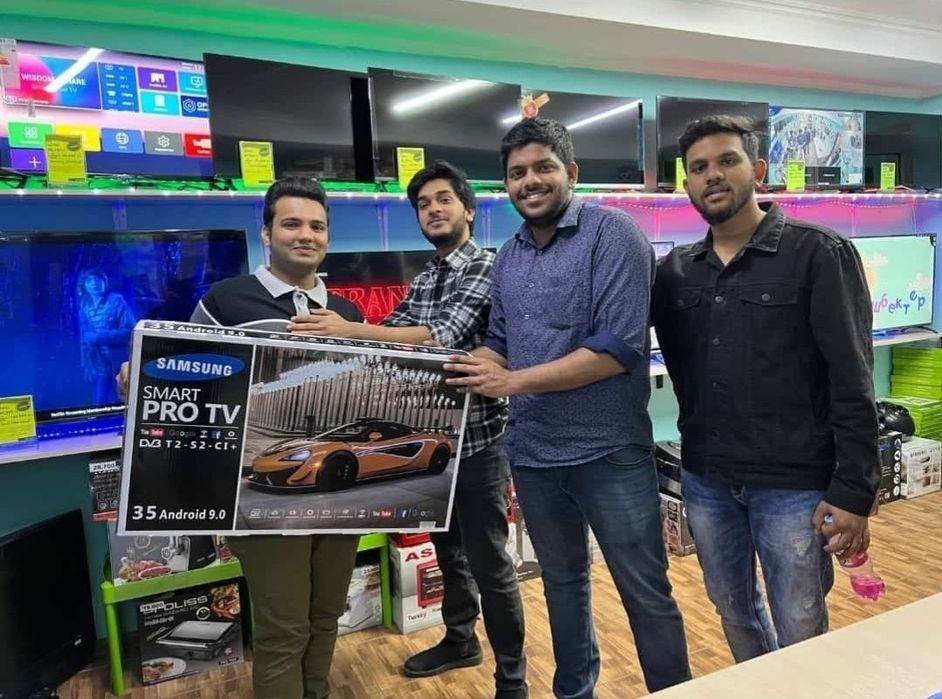 Новый большой телевизор 102см YouTube  wi-fi