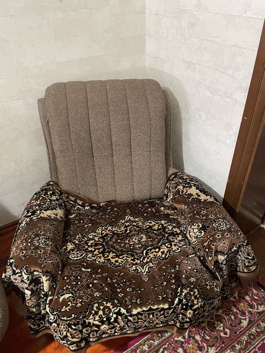 Диван и Два кресла