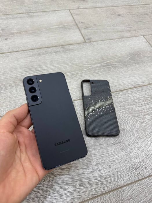 Samsung s22 128 8+8 srochna