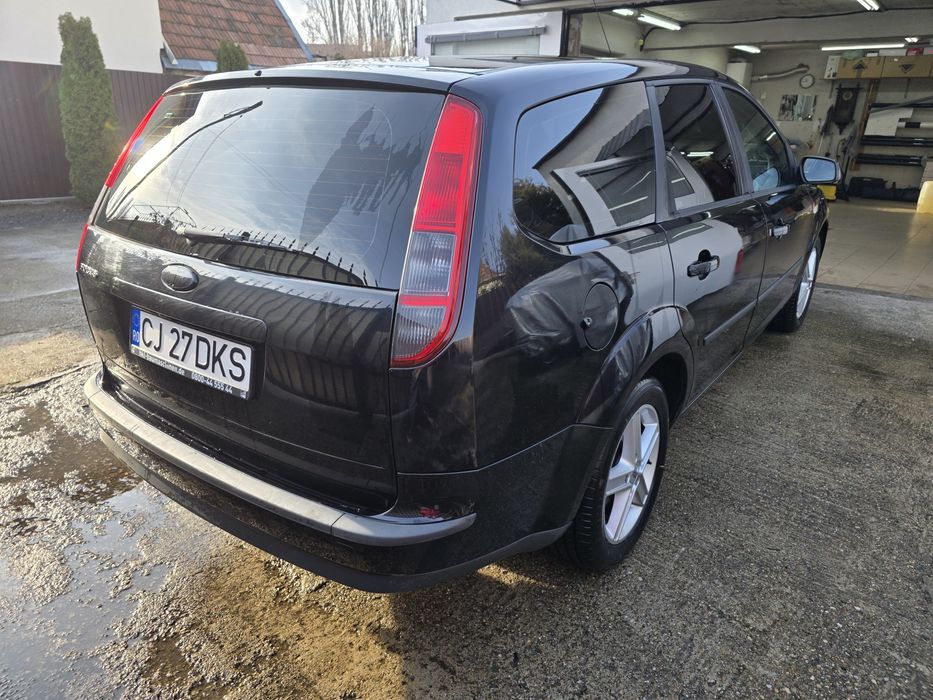 Vand Ford Focus 1.6 benzina