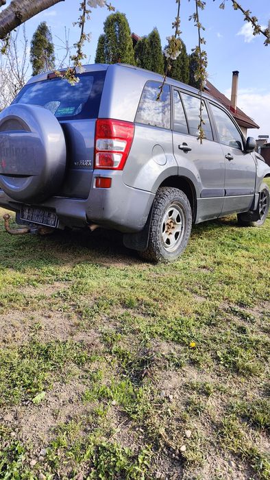 Suzuki grand vitara 1.9 ddis dezmembrez