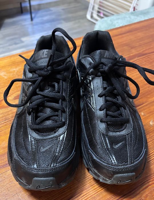 Nike Initiator