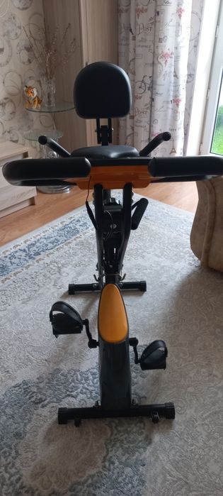 Тренажёр велосипед