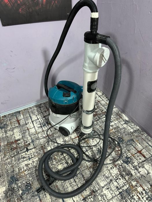 Продам Пылесос Makita