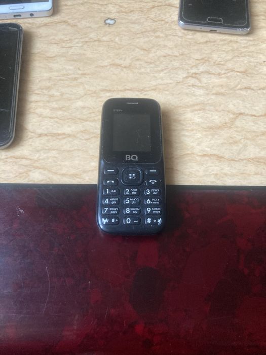 Телефоны быушные редми самсунги