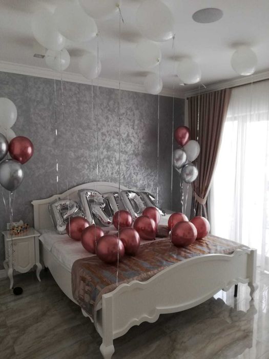 Umflam și livram baloane cu heliu