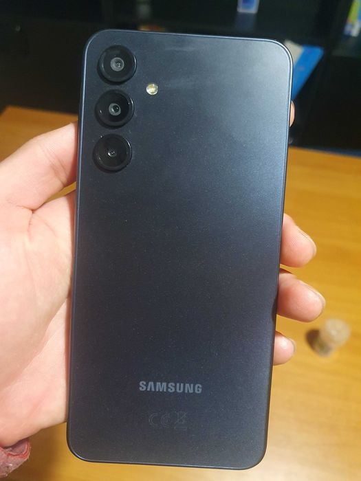 Samsung galaxy a16