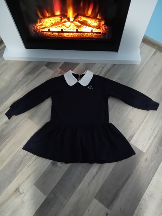 Vând rochie fetite, H&M, marimea 5- 7 ani