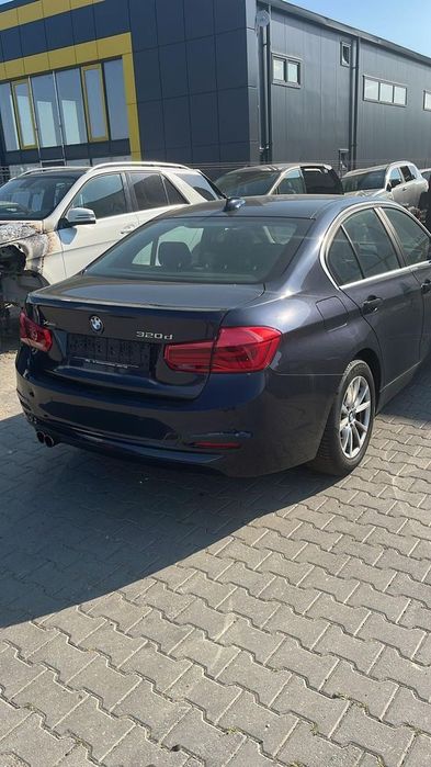 Dezmembram BMW seria 3 F30 2.0 diesel Xdrive din 2017