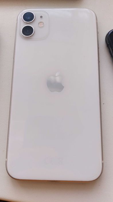 Продам смартфоны на запчасти