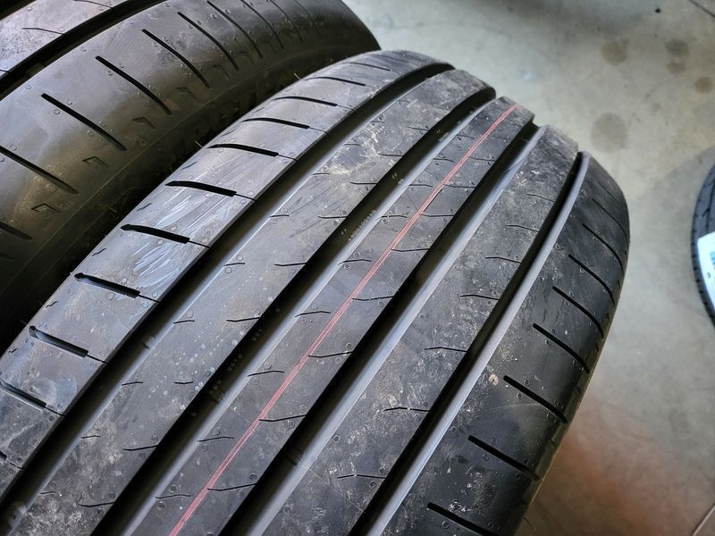 235/45/21 BRIDGESTONE 4бр