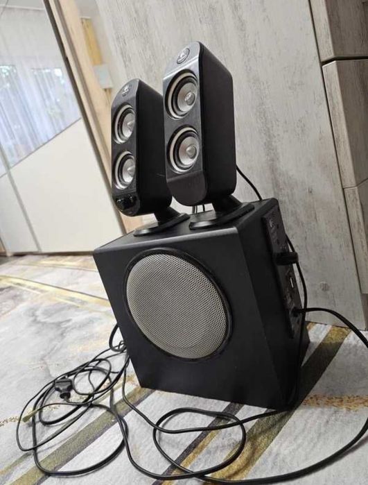 Boxe Logitech 2.1 X-230, 32W RMS